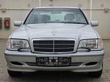 Mercedes-Benz C 280 Elegance,1.Hd,Aut.Xenon,PDC,SHZ,Navi - Mercedes-Benz C 280 Gebrauchtwagen
