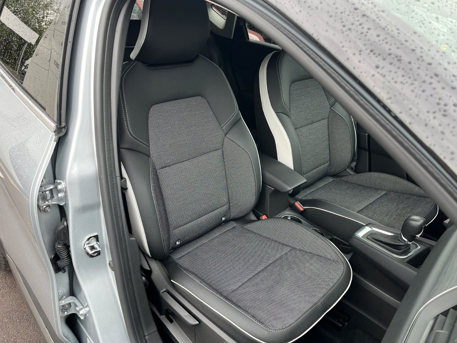 Fahrzeugabbildung Renault Captur II Intens