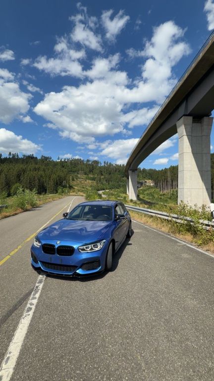 Image of BMW M140i