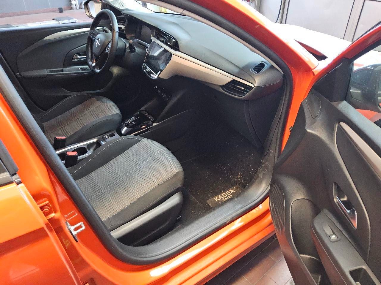 Fahrzeugabbildung Opel Corsa-e F EDITION 7KW NAVI/VIRT/SHZ/DAB/WÄRMEP.