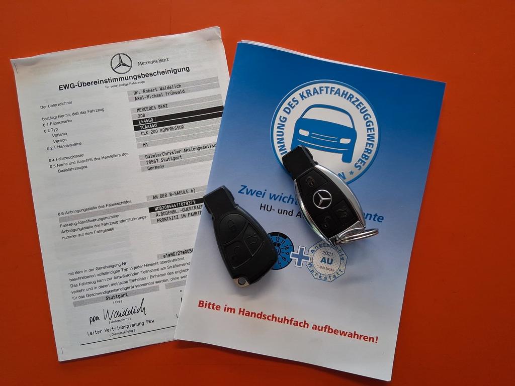 Mercedes-Benz CLK 200