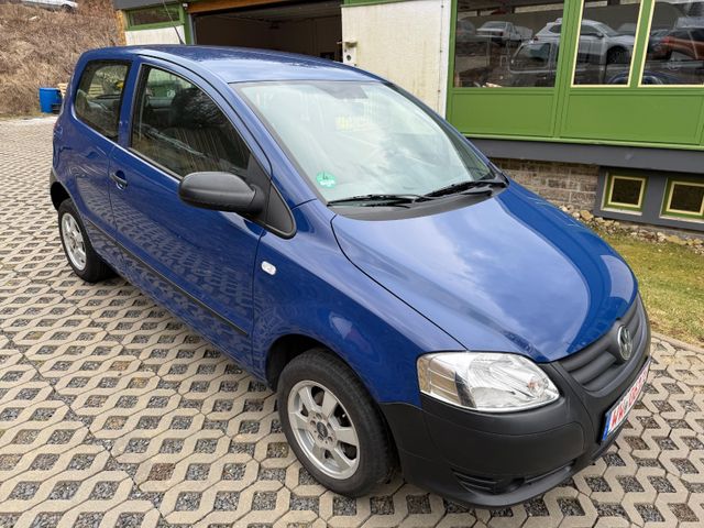 Volkswagen Fox Basis 1,4 TÜV AU neu