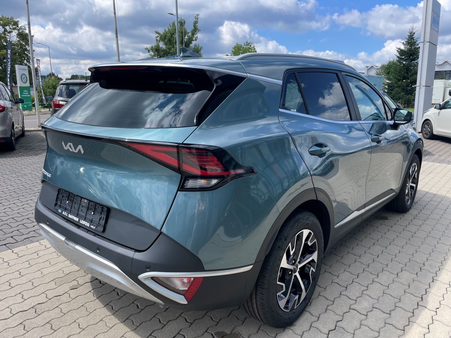 Fahrzeugabbildung Kia Sportage Ultimate Mild-Hybrid LED Kamera Lichtas