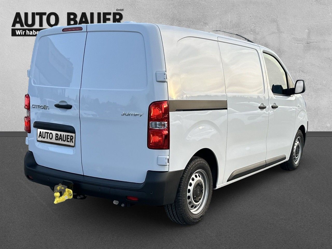 Fahrzeugabbildung Citroën Jumpy Kastenwagen M Diesel 150 Manuell - mit KI generiert/bearbeitet