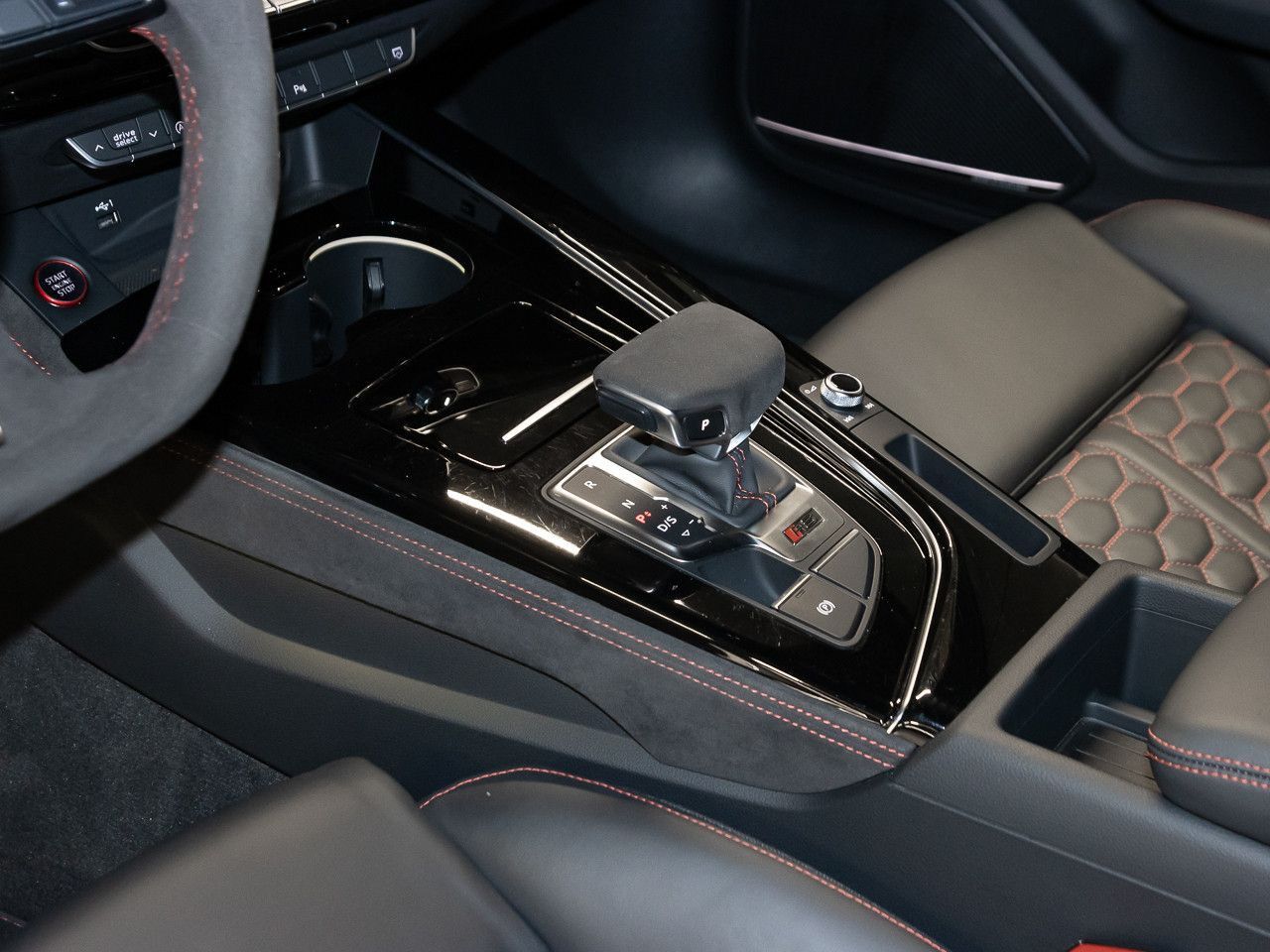 Audi RS4 Avant TFSI quattro Competition Keyless B&O foto 16