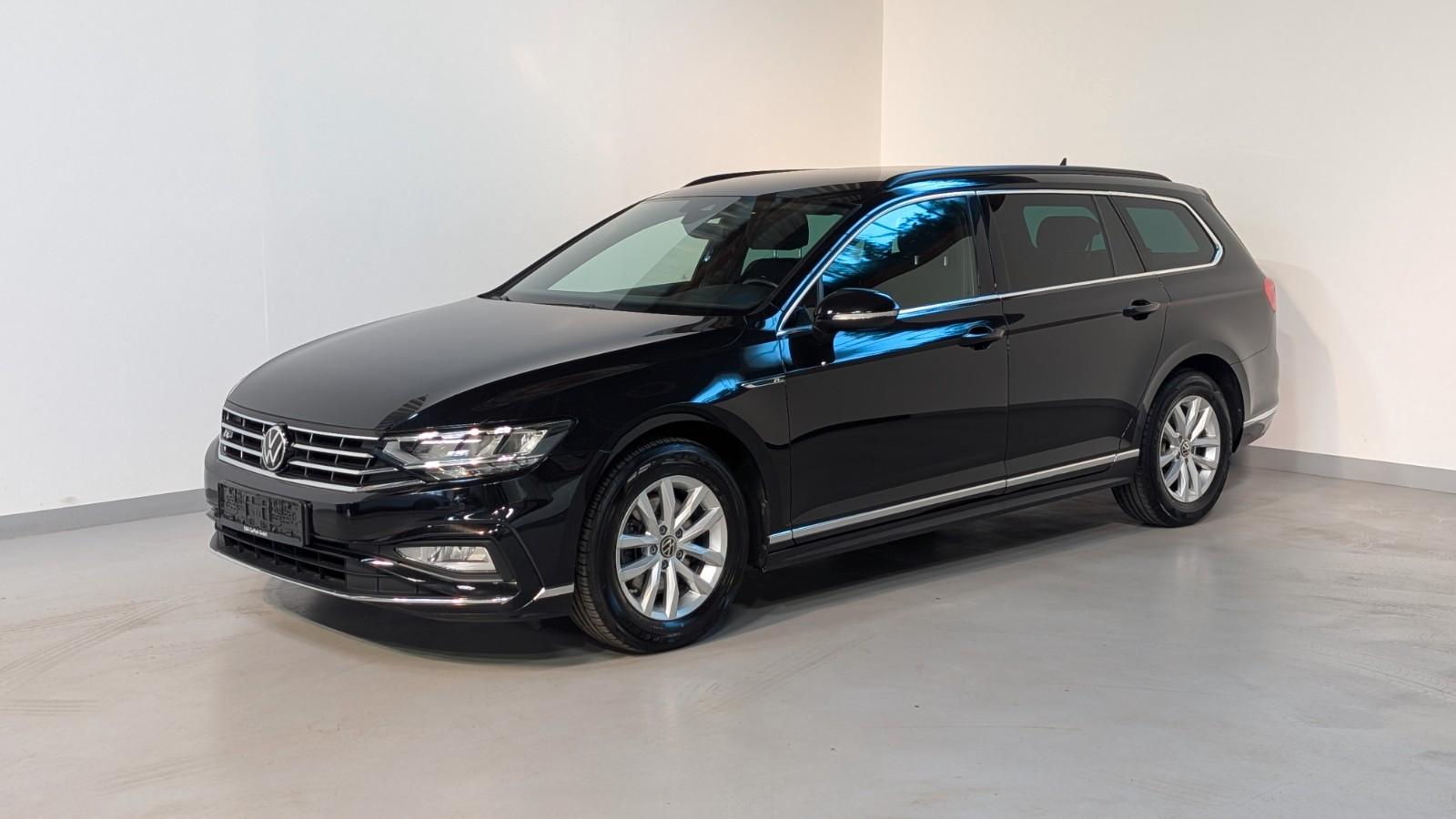Volkswagen Passat Variant Business R-Line/ACC/LANE/AHK