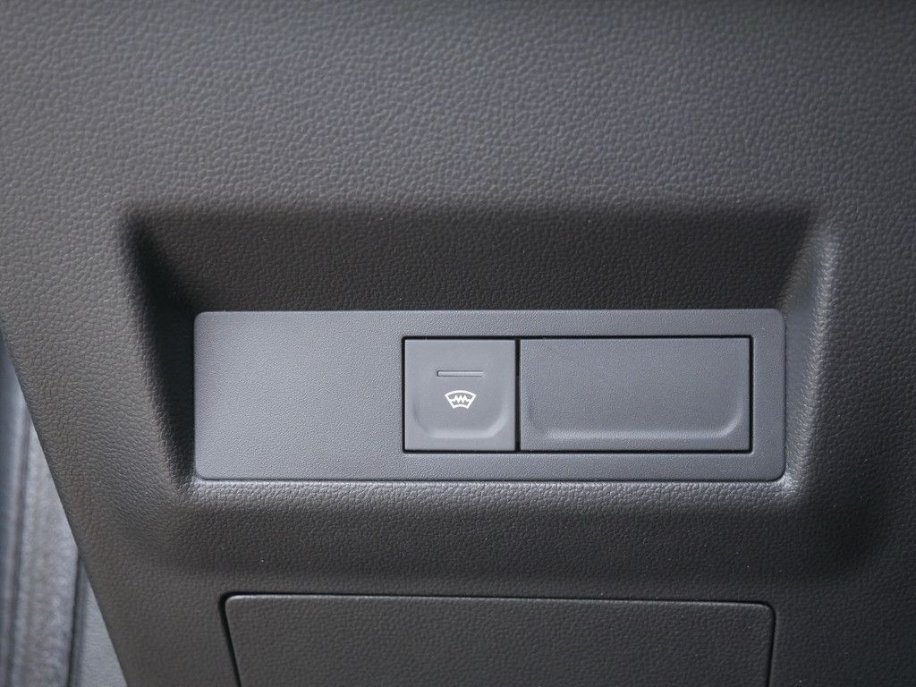 Fahrzeugabbildung Renault Captur Intens TCe 140 EDC GPF KAMERA NAVI LED