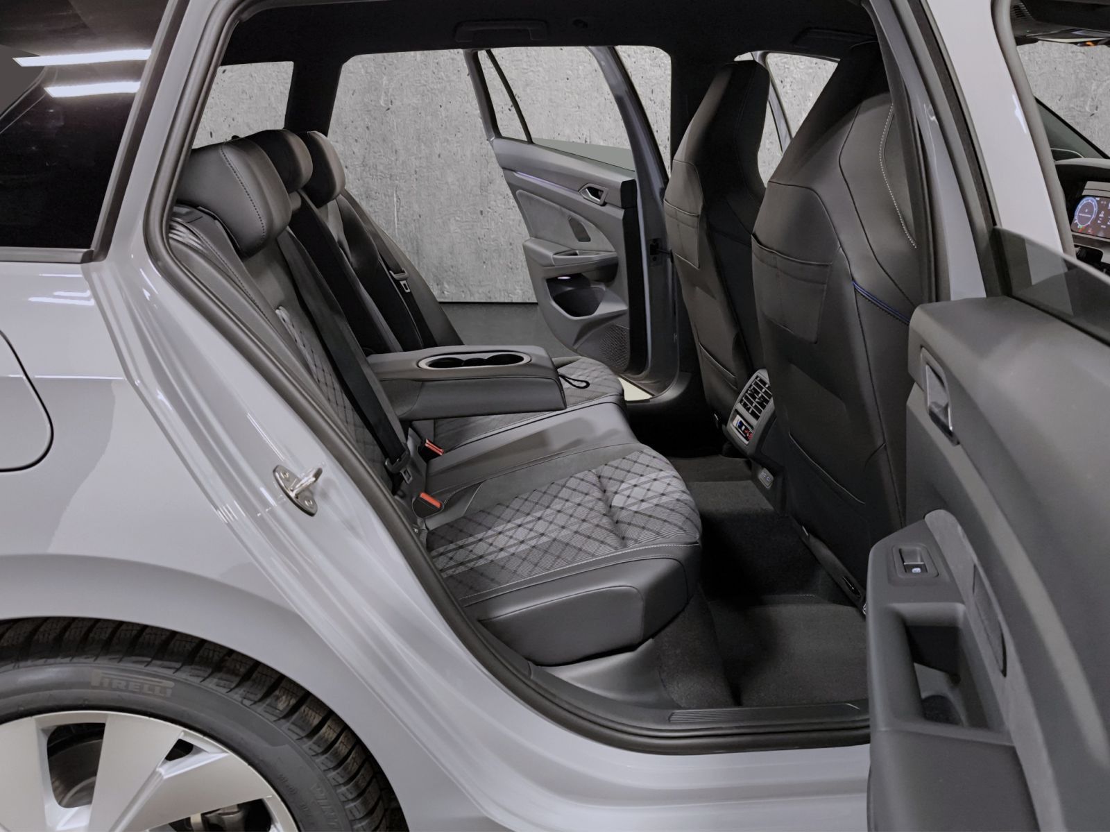 Volkswagen Golf - Bild 14