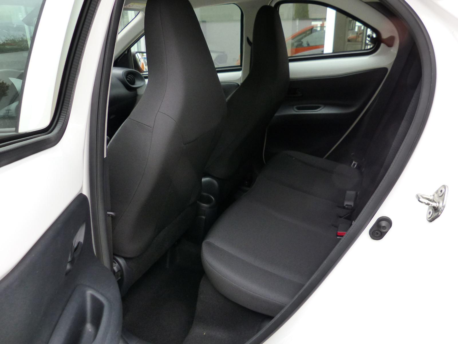 Toyota Aygo X 1.0 VVT-i Klima CarPlay Abstandstemp.
