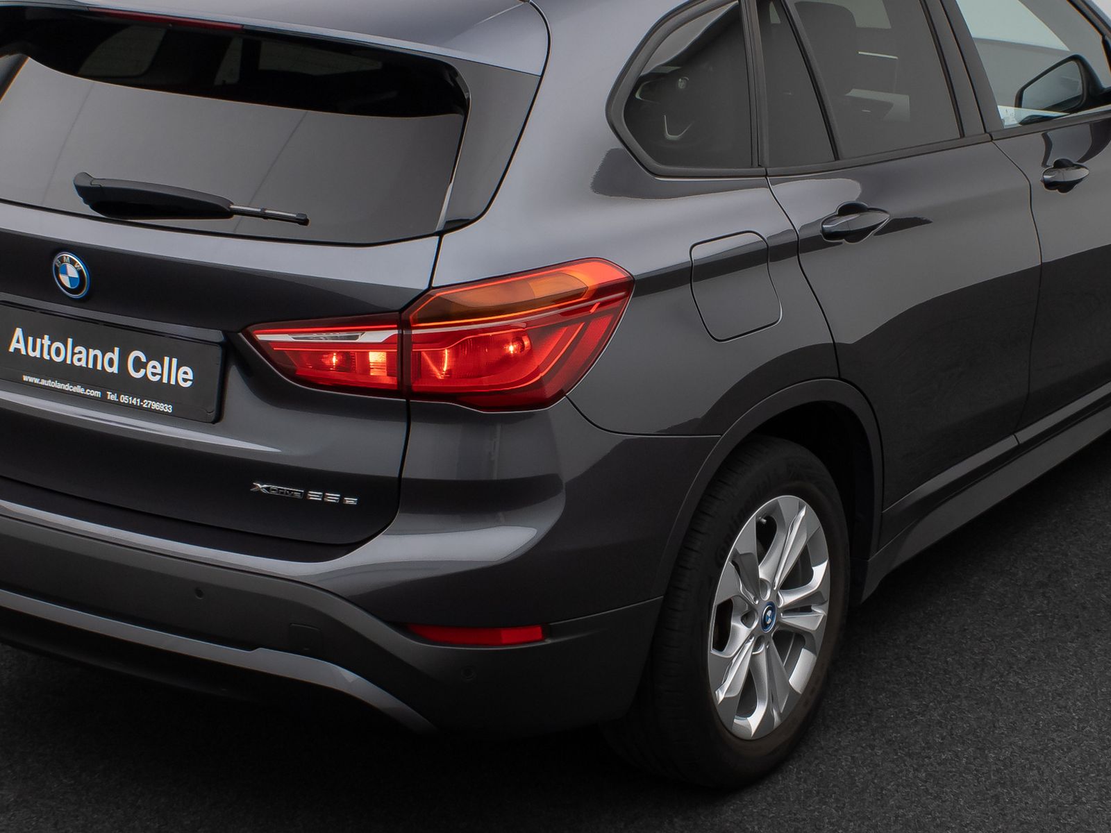 Fahrzeugabbildung BMW X1 xD25e DAB PDC Navi Lordos Geschwindigkeitsre