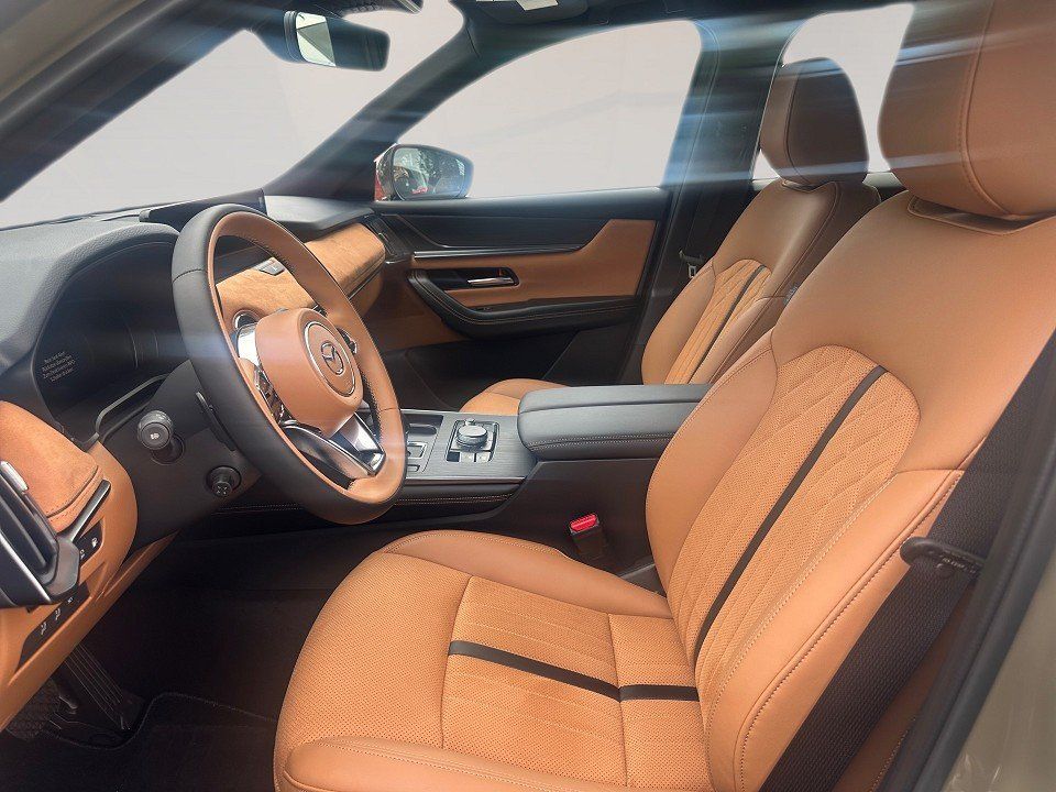 Fahrzeugabbildung Mazda CX-60 PHEV Homura PANO TLOP