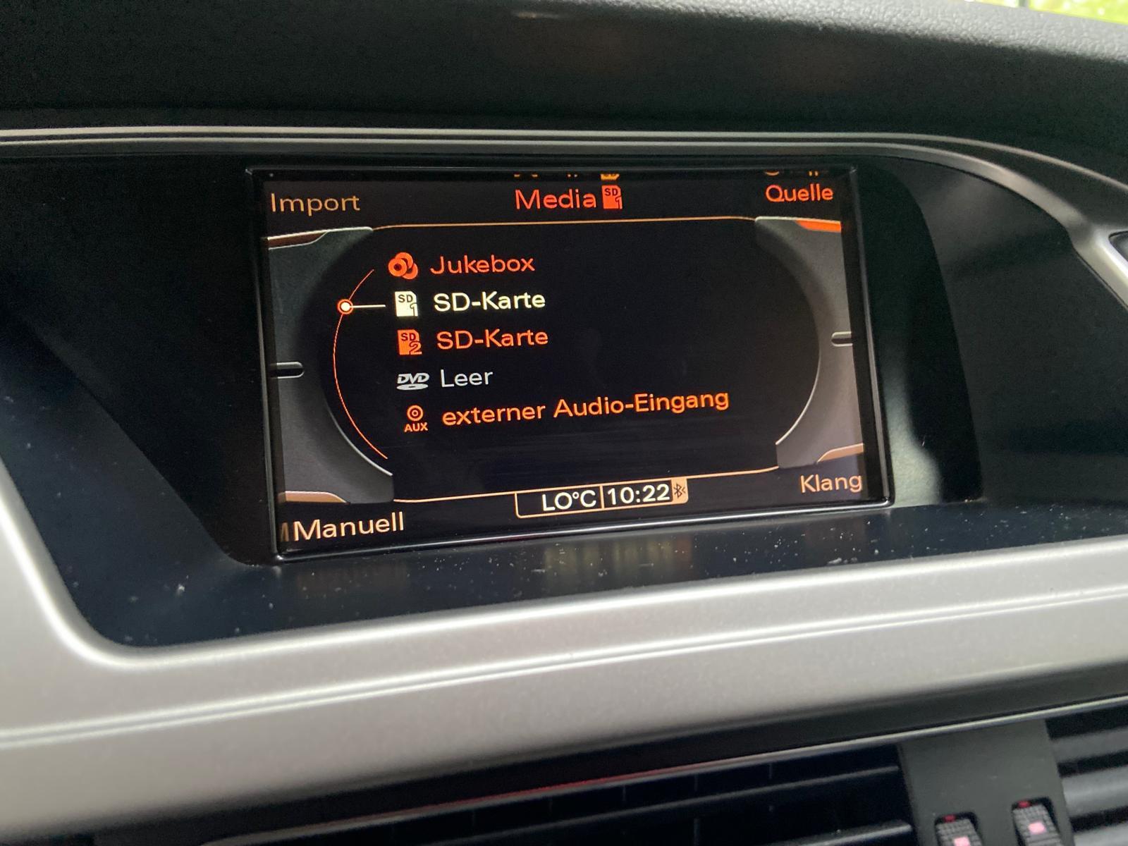 Audi A4 2010 — photo 25
