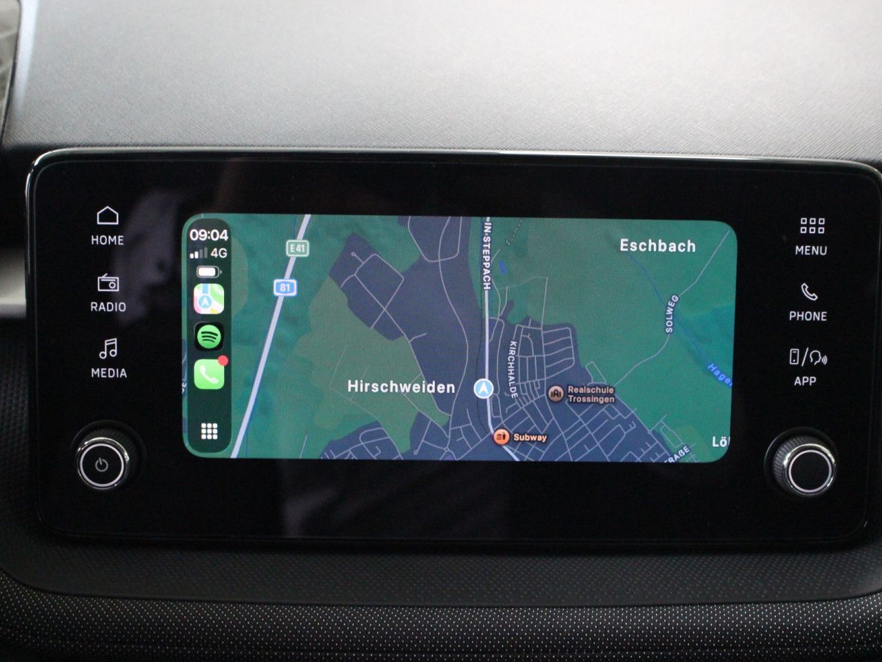 Fahrzeugabbildung SKODA Fabia 1.0 TSI Selection LED/Shz./Cam