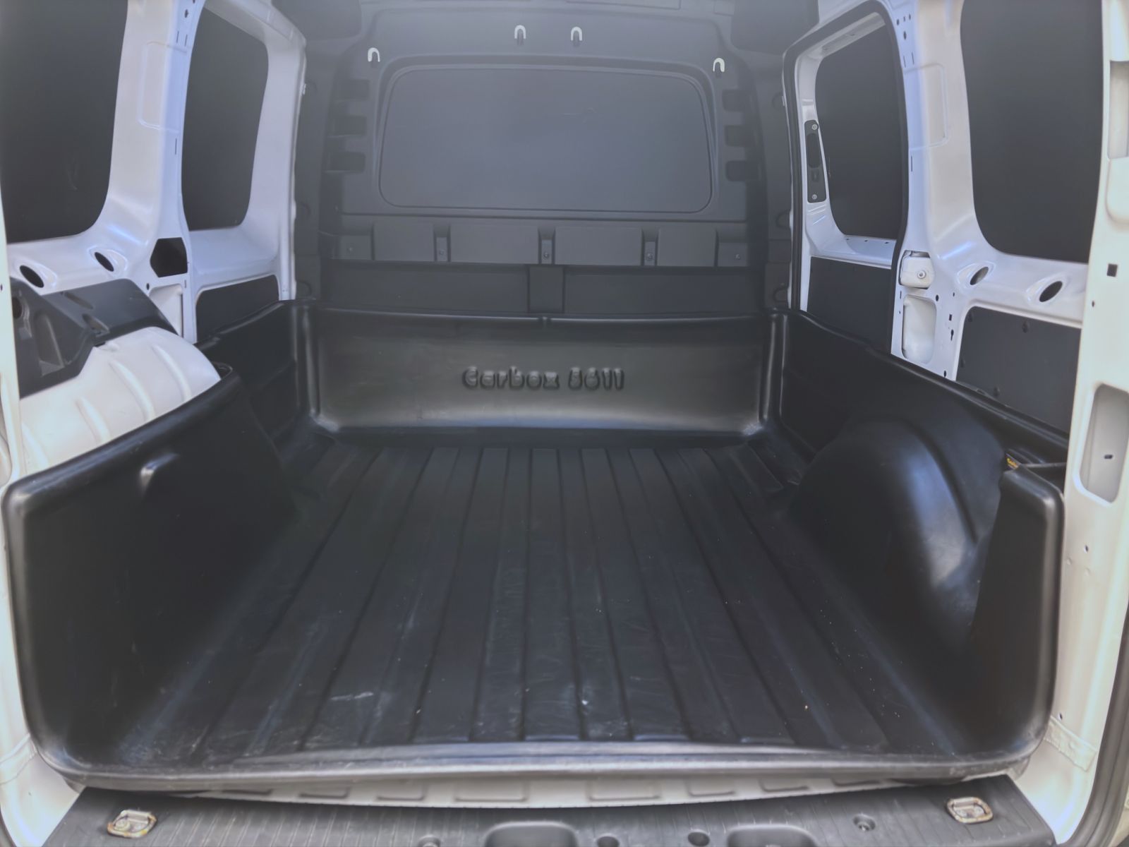 Volkswagen Caddy - Bild 4