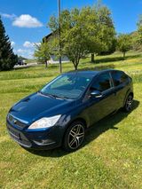 Ford Focus DA3 | 3 Türer | 1,6 Liter | 101 PS - Ford Focus mit Benzin-Antrieb: Da3