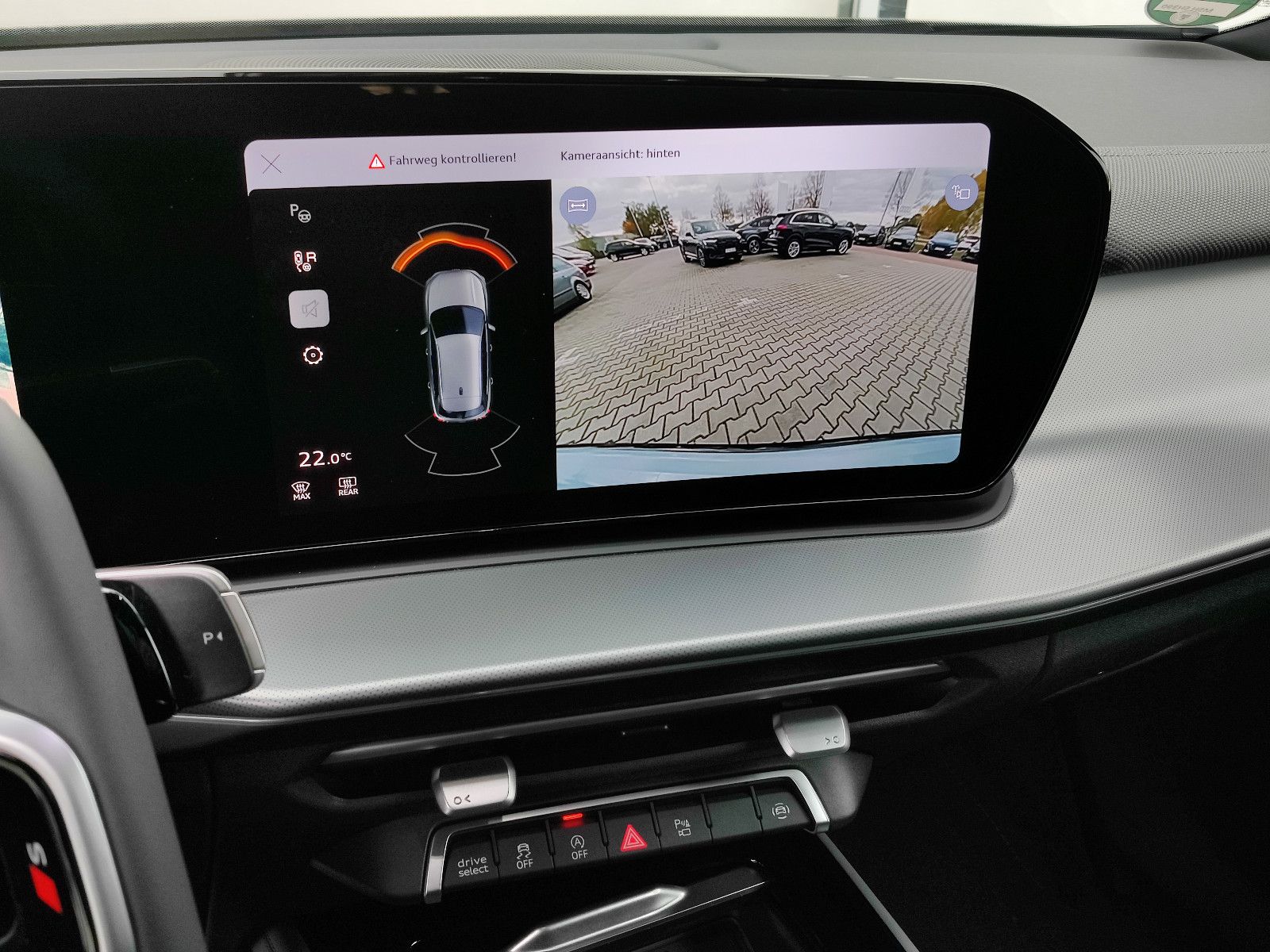 Audi Q3 - Bild 8