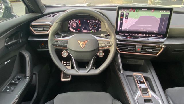 Fahrzeugabbildung Cupra Formentor 2.0 TSI VZ 333 PS , 4Drive , PANO, LED