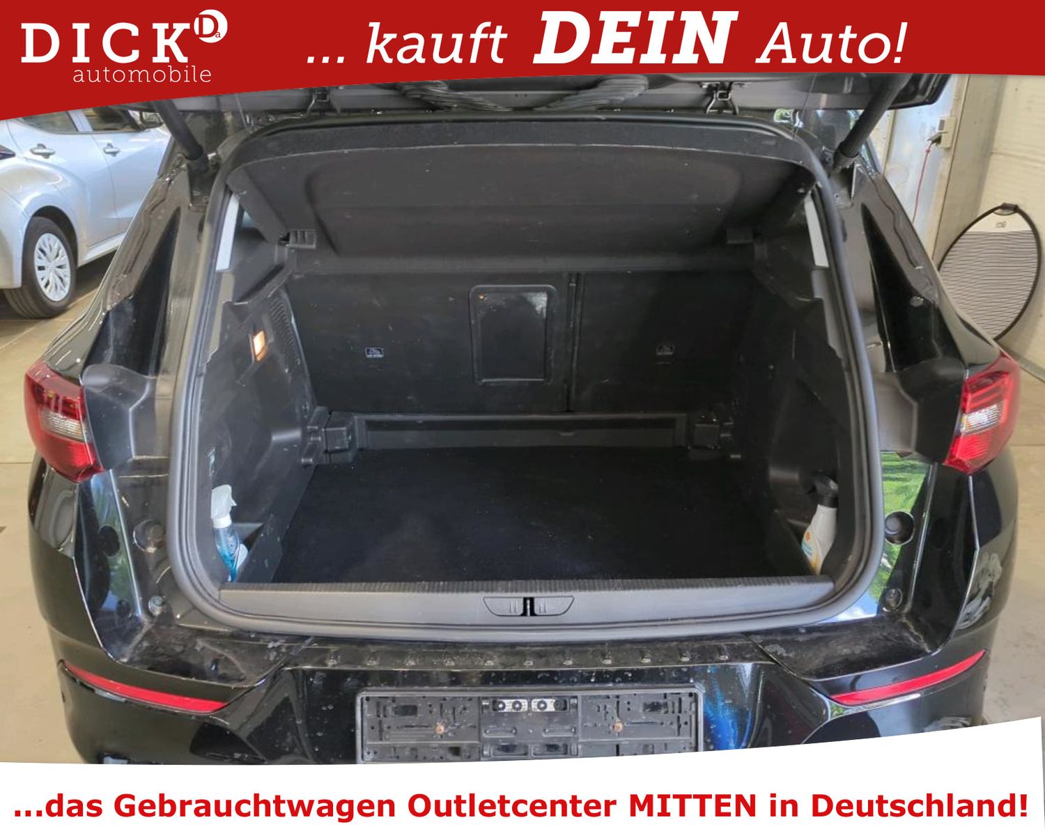 Fahrzeugabbildung Opel Grandland (X) 1.5 AT8 Eleg LED/NAVI/LEDER/SHZ/8F