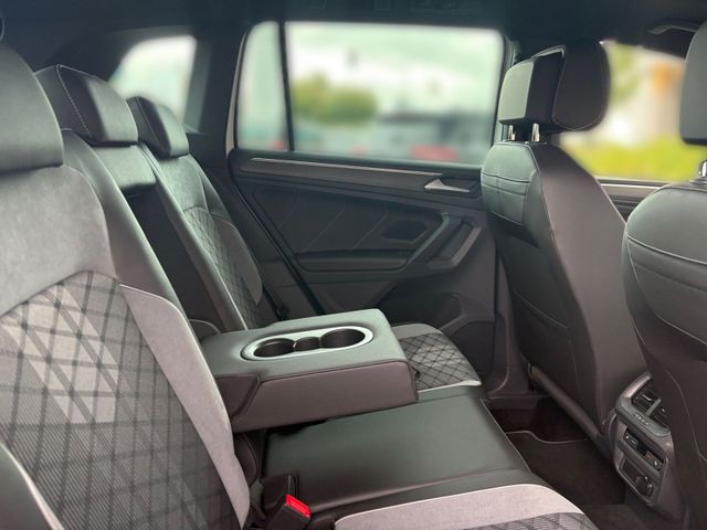 Tiguan 2.0 TDI DSG R-Line 4M LED+KAMERA+AHK+ACC+