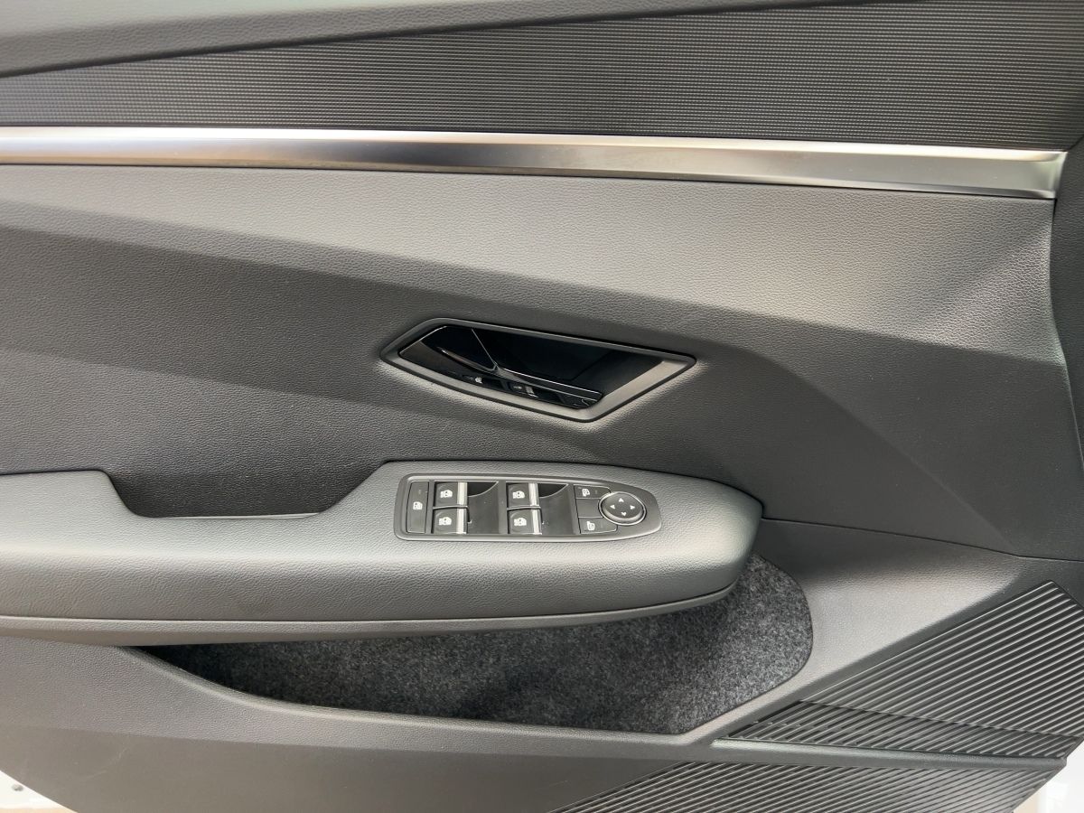 Renault Megane E-TECH - Bild 18