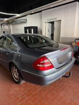 Mercedes-Benz Mercedes e Klasse 270 cdi - Mercedes-Benz E 270 aus 2002