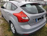Ford Focus 1,6 Ti-VCT 77kW Trend - Ford Focus aus 2011: Limousine