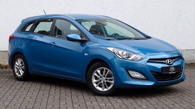 Hyundai i30 1.6 GDI|AHK|Tempomat|Bluetooth|Allwetter|