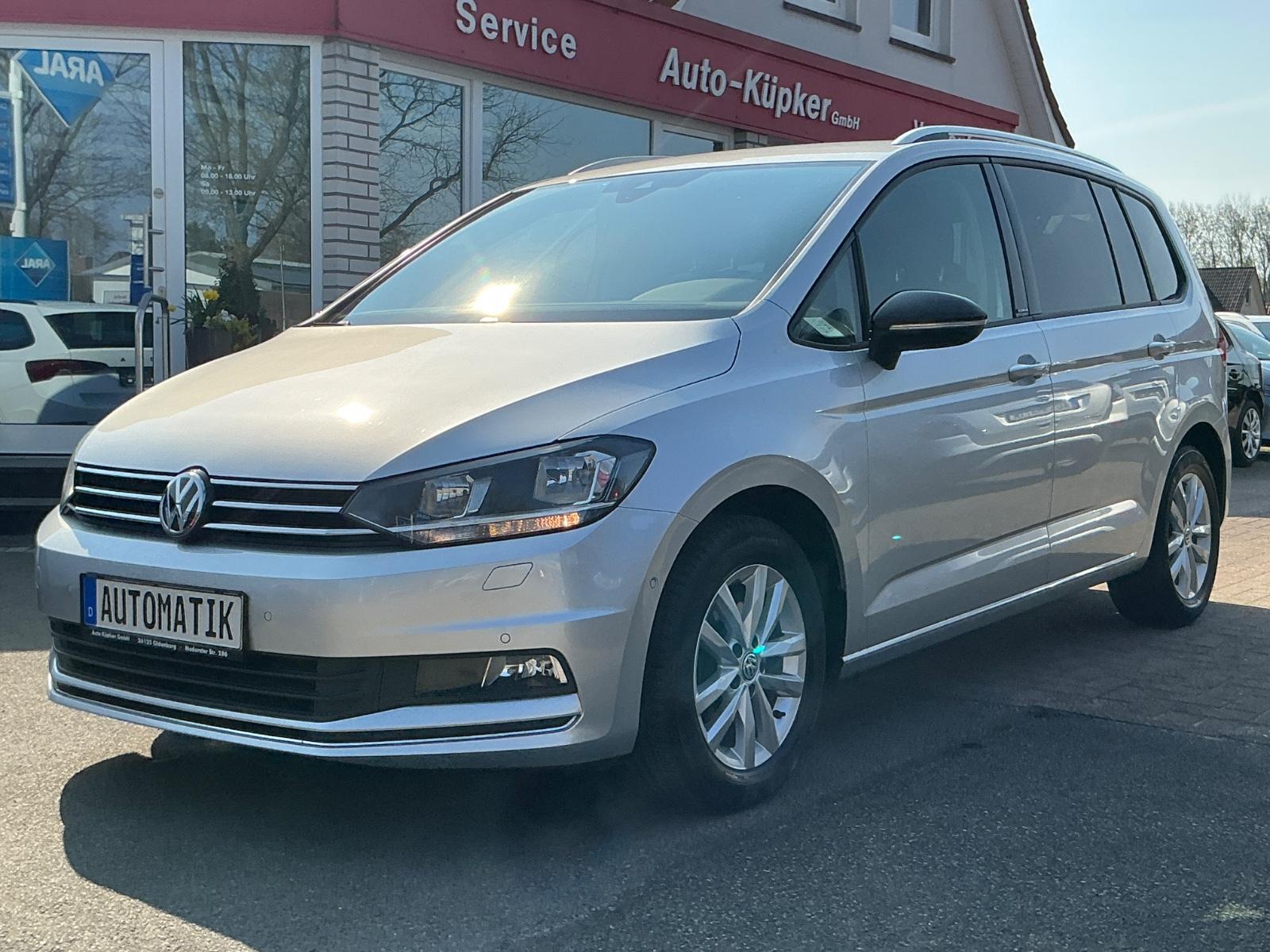 Volkswagen Touran IQ.DRIVE 7 SITZE DSG AHK ELH SHZ KAMERA