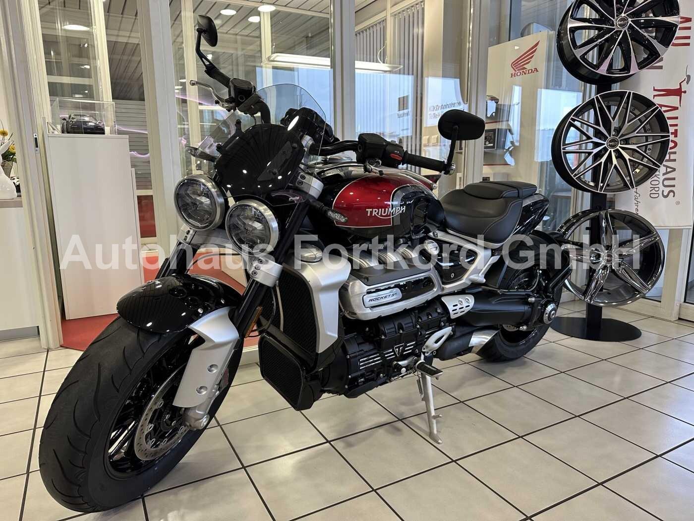 Triumph Rocket 3 R