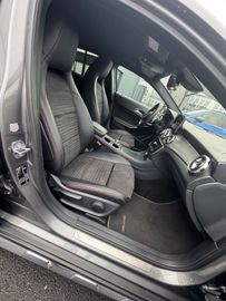 Mercedes GLA 180 - 9