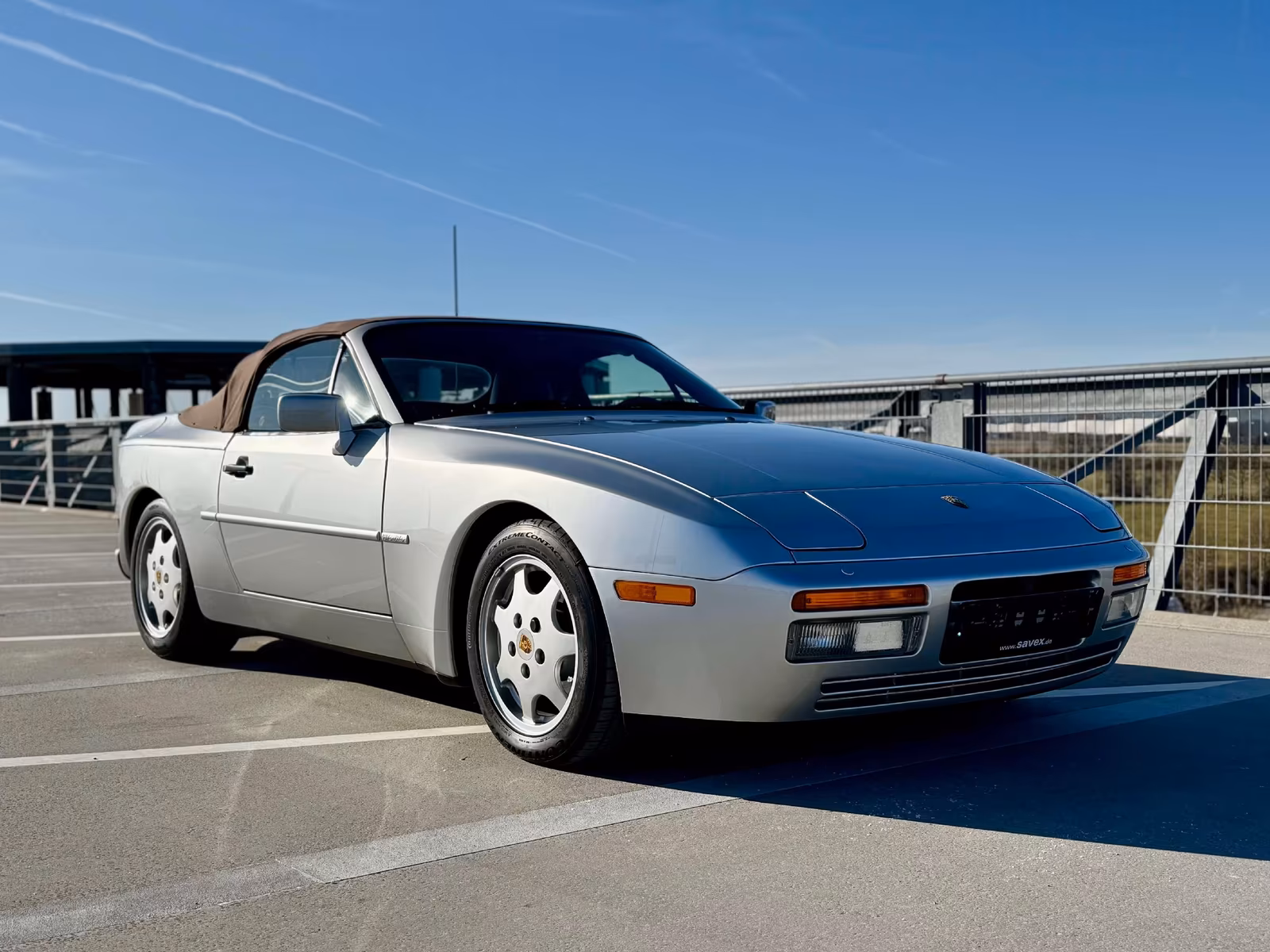 Porsche 944 S2Cabrio, org. 34K km,wie neu, 3 J Garantie