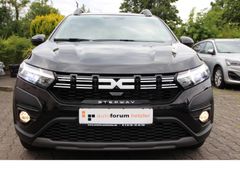 Fahrzeugabbildung Dacia Sandero III Stepway Expression*Automatik!*Kamera