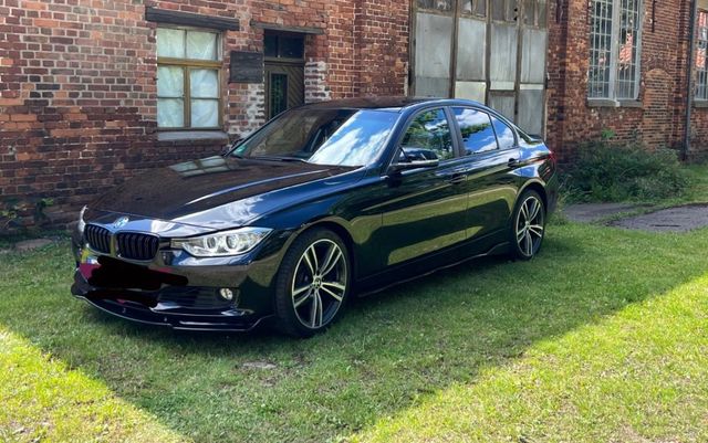 BMW 320 Baureihe 3 Lim. 320i Topzustand Automatik