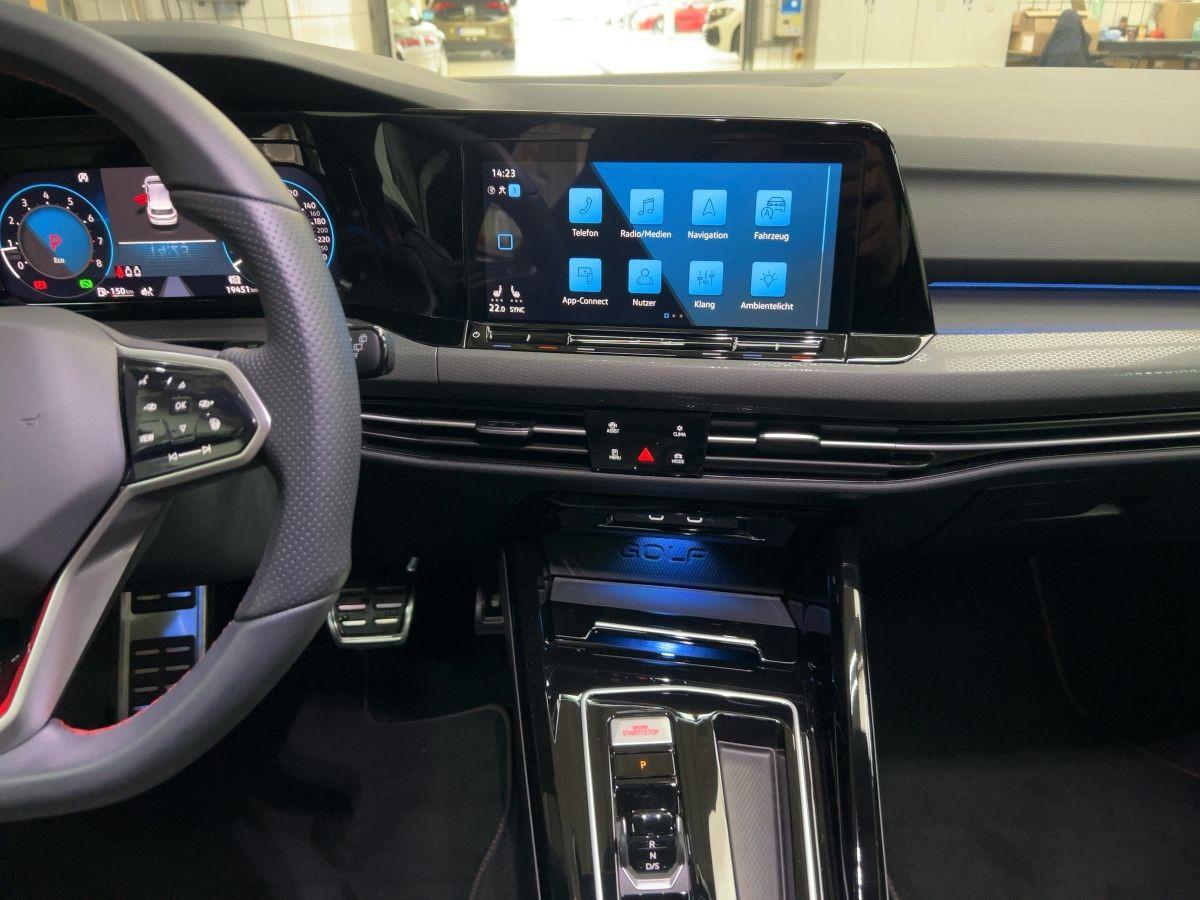 Volkswagen Golf VIII GTI 2.0 TSI DSG RearView Sitzhzg Klima, миниатюра 12