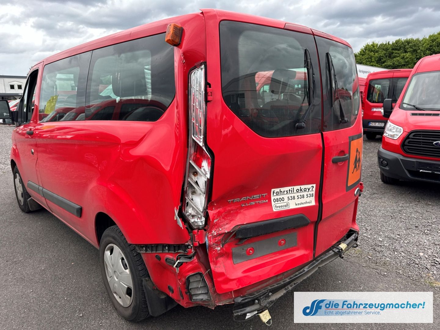 Fahrzeugabbildung Ford Transit Custom Kombi L1 2.0TDCi 60tkm *UNFALLWAG