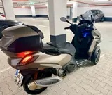 Peugeot Metropolis 400i SW | 2275 km | 1. Hand | Topcase - Angebote