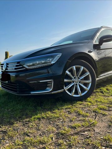 VW Passat Variant