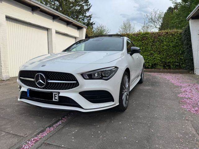 MERCEDES-BENZ CLA 250 e Plug-in-Hybrid/ Garantie