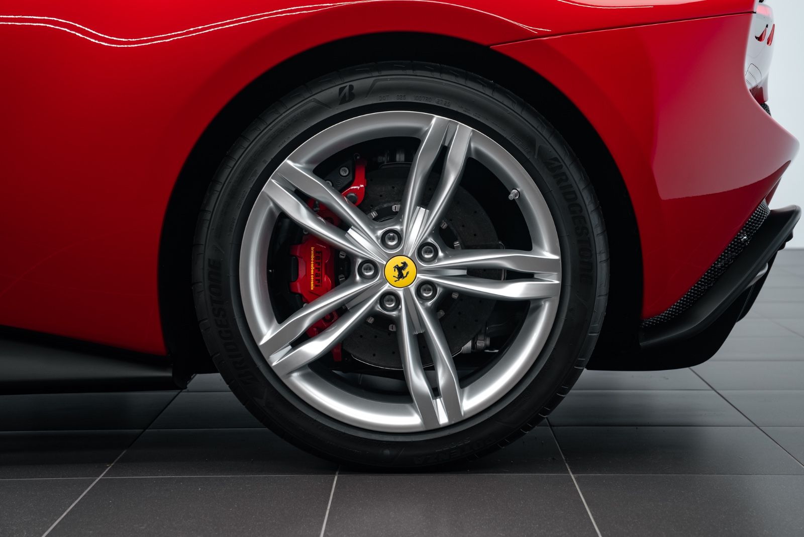 Fahrzeugabbildung Ferrari 296 GTS LIFT/PROD 25/BLANKO COC