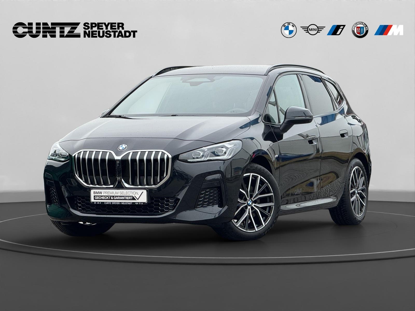 BMW 220i Active Tourer M Sport Anhängerk. ParkingAss