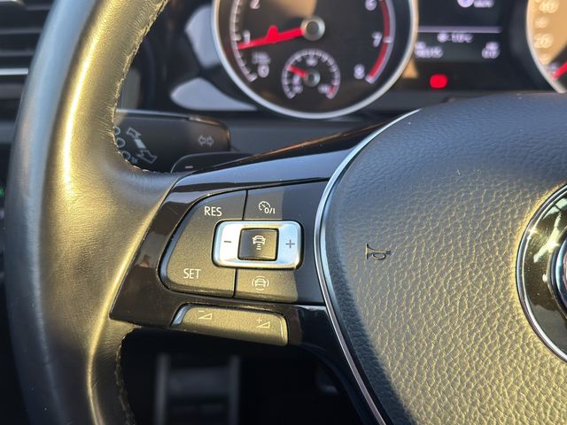 Golf VII 1.5 TSI IQ.DRIVE R-line DSG ACC PANO