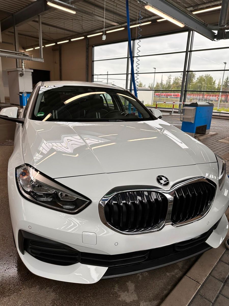 BMW BMW 118i F40 BBS 18 Zoll 8 fach Sitzheizung