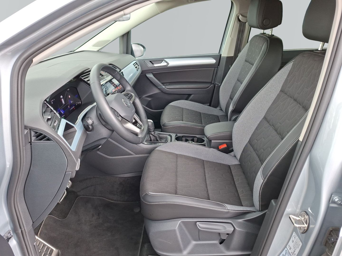 Touran 1.5 TSI DSG Comfortline *AHK*ACC*NAVI*