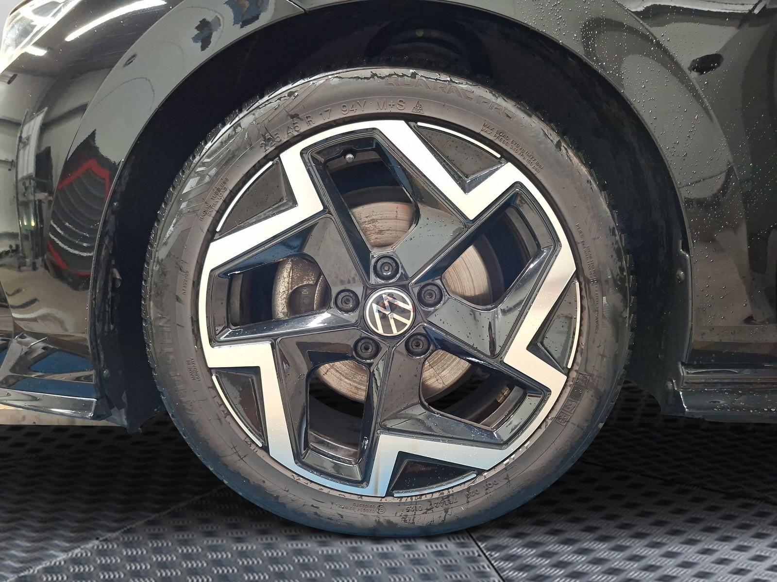 Volkswagen Golf VIII 1.5 TSI R-Line ACC Rf.kamera LED, миниатюра 17