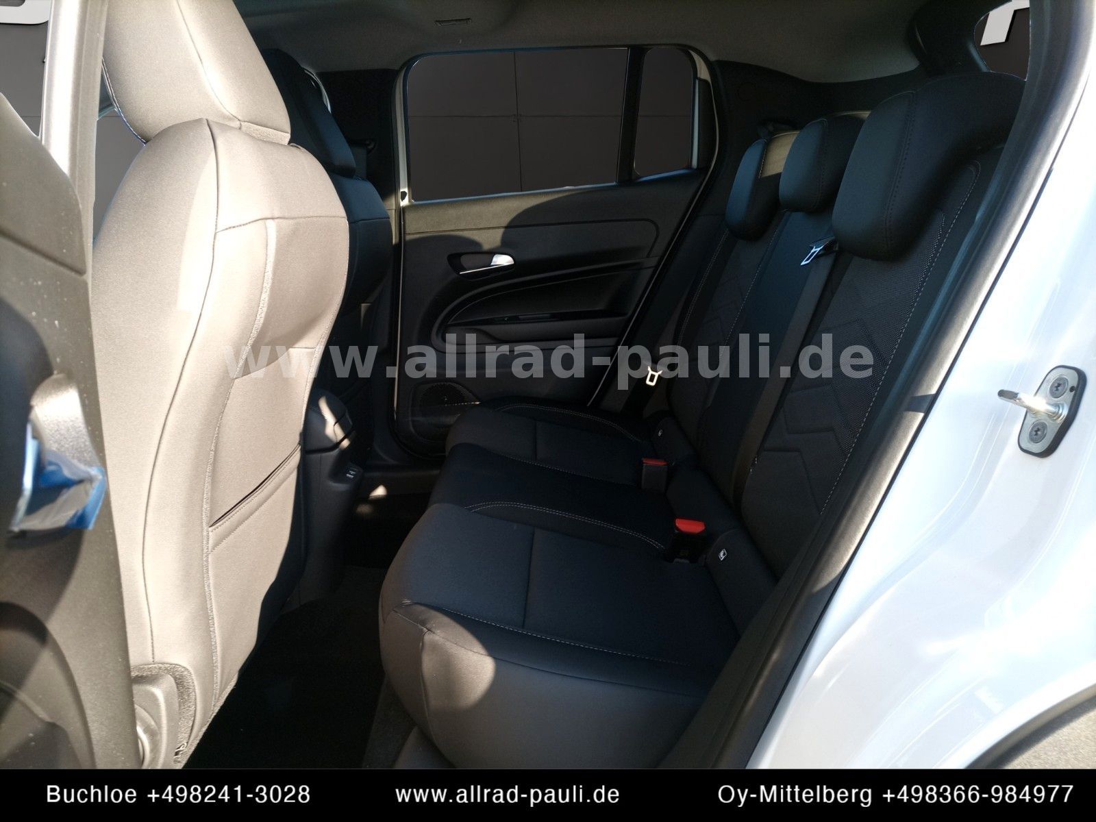 Jeep Avenger 1.2 e-hybrid Altitude | ASSISTENZ, STYLE