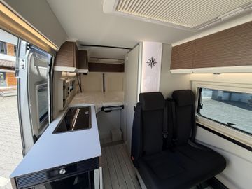 Westfalia Columbus 600 E 140 PS Winterpaket SOLAR Markise
