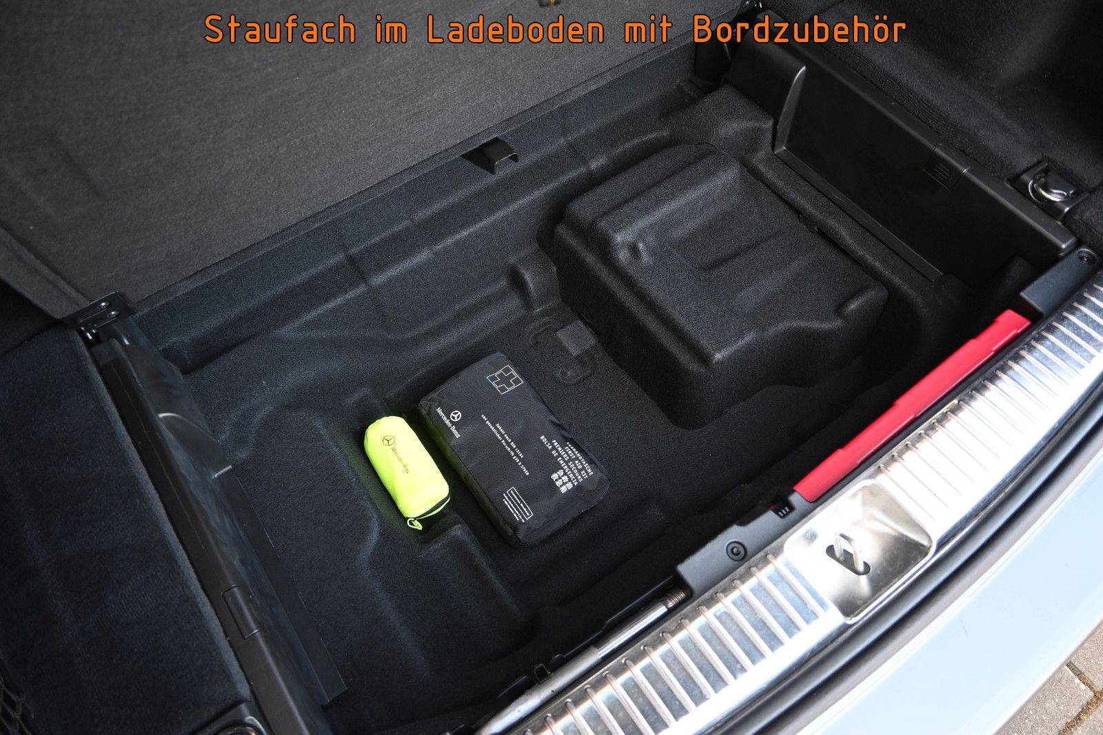 Fahrzeugabbildung Mercedes-Benz E 400 d 4M. T °ACC°AHK°AIRMATIC°MEMO°STHZG°360°