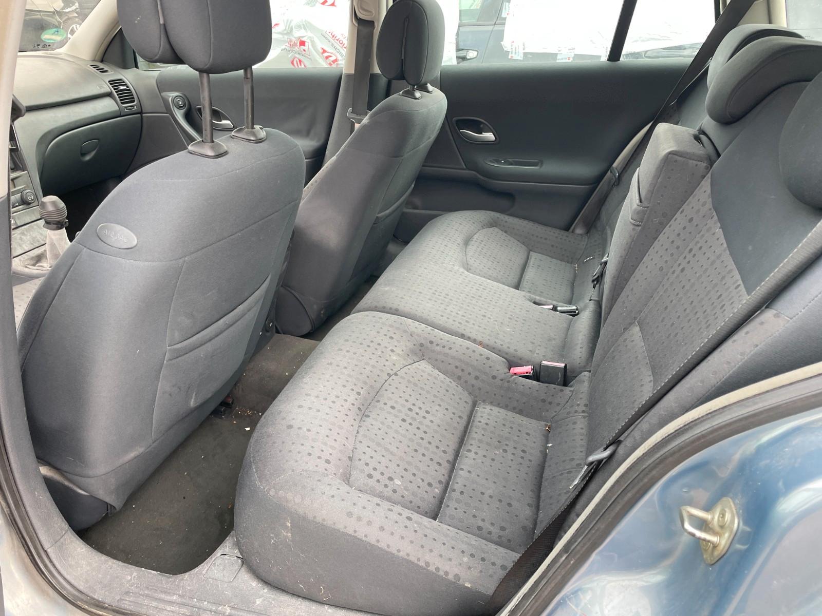 Renault Laguna 2004 — photo 8
