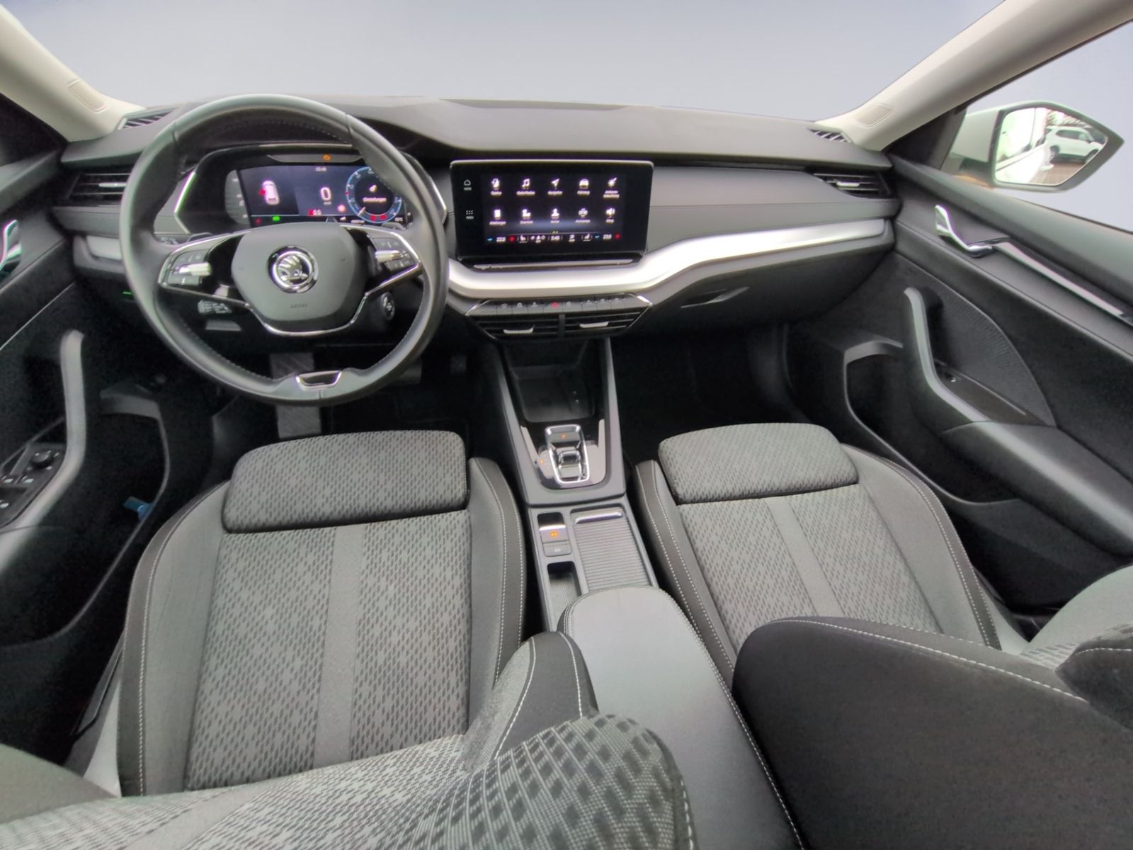 Octavia Combi 2.0 TDI DSG Clever PANO+KAMERA