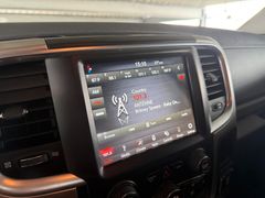 DODGE RAM 1500 V8 5,7L HEMI BIG HORN 4x4